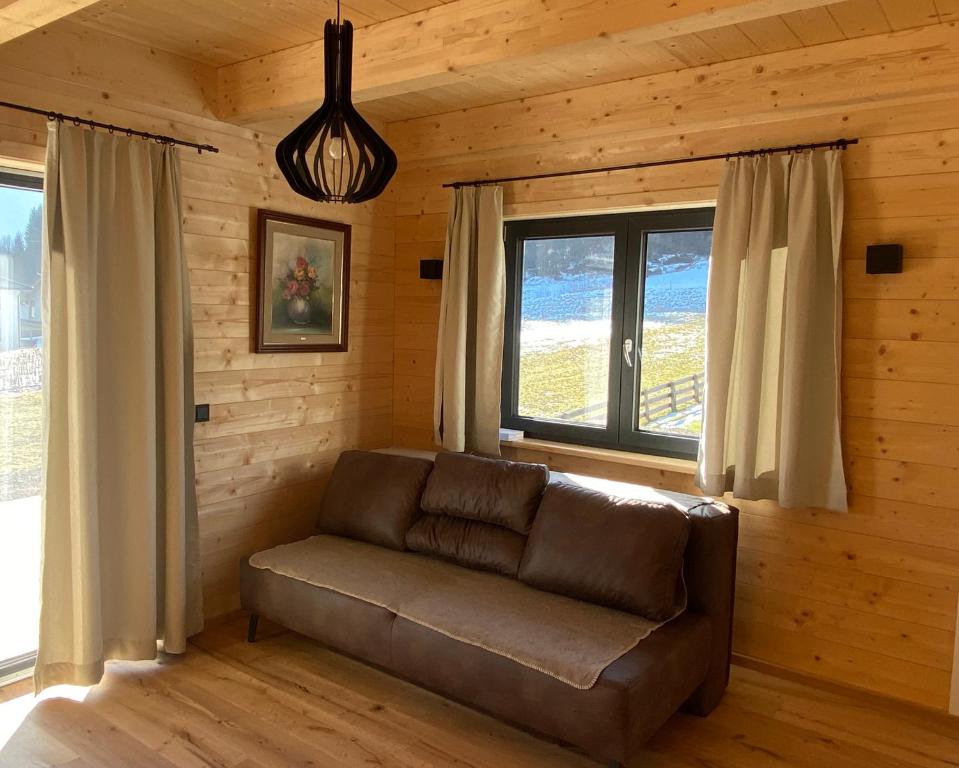 Entspannen im Holzchalet mit Panoramablick, Ruhe und Infrarotsauna - 3