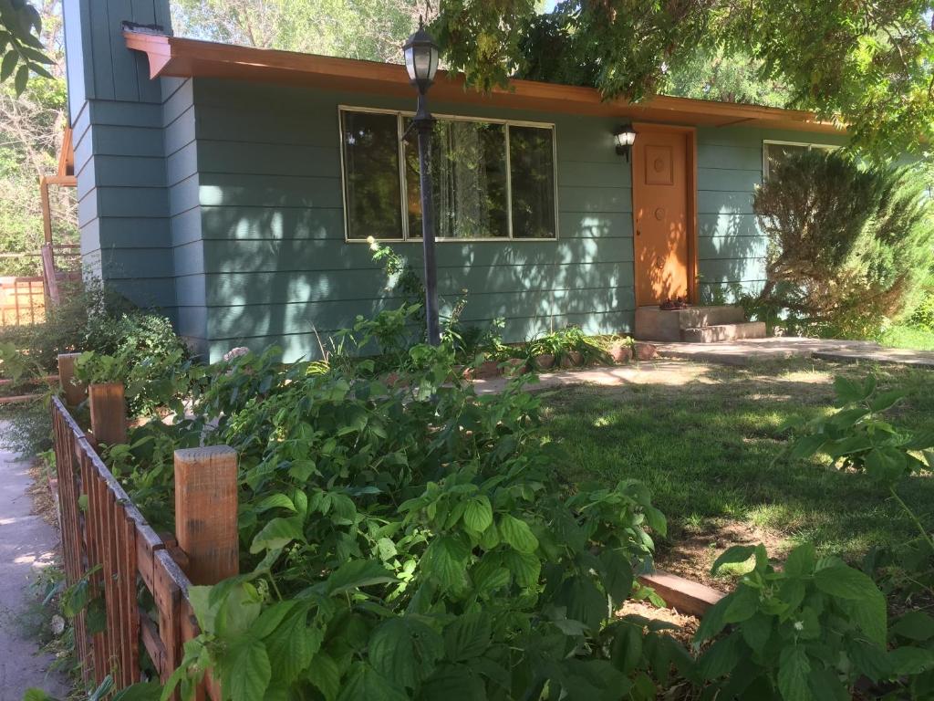 The Finca - Moab's Hidden Gem, Moab