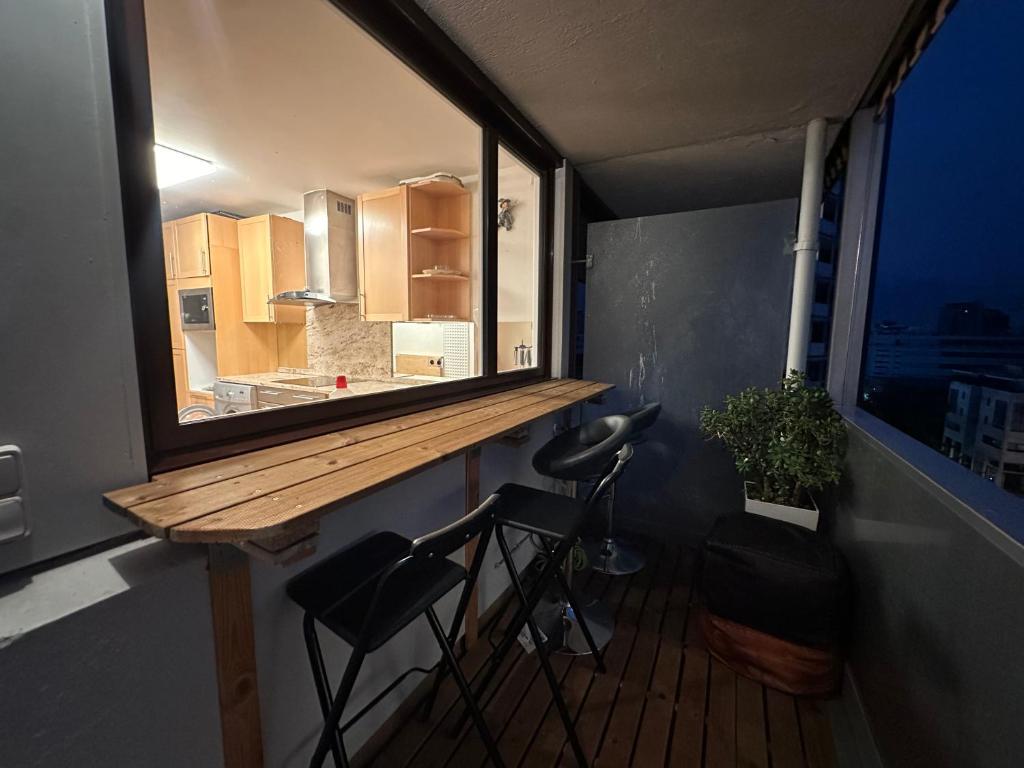 Eiffel Tower spacious 2-bedroom, 2-bathroom quiet apartment, elegant and peaceful - 3
