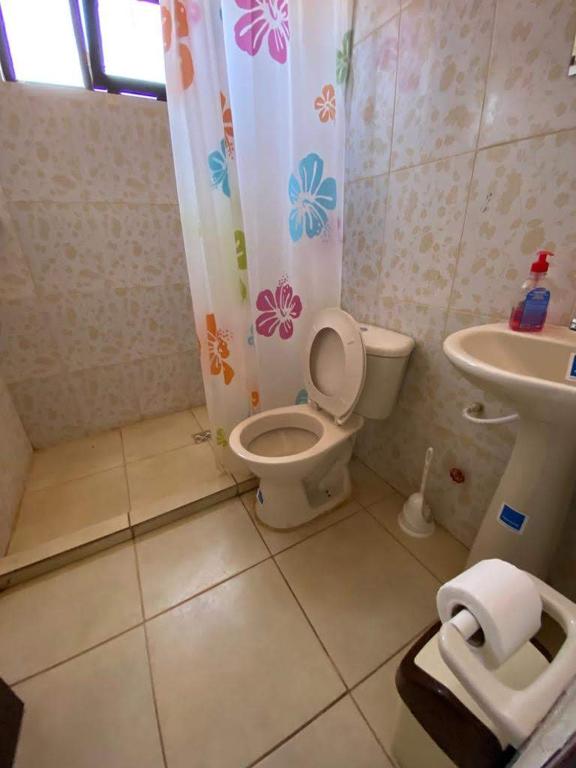 Hostal La Familia - 2