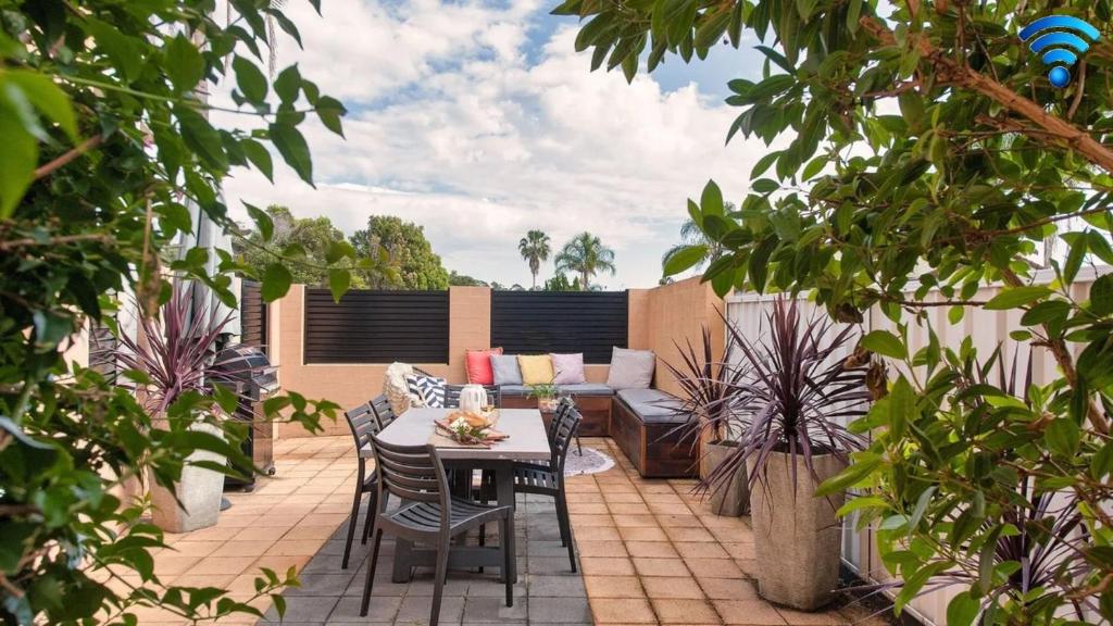 Sandcastle Shores, Fingal Bay