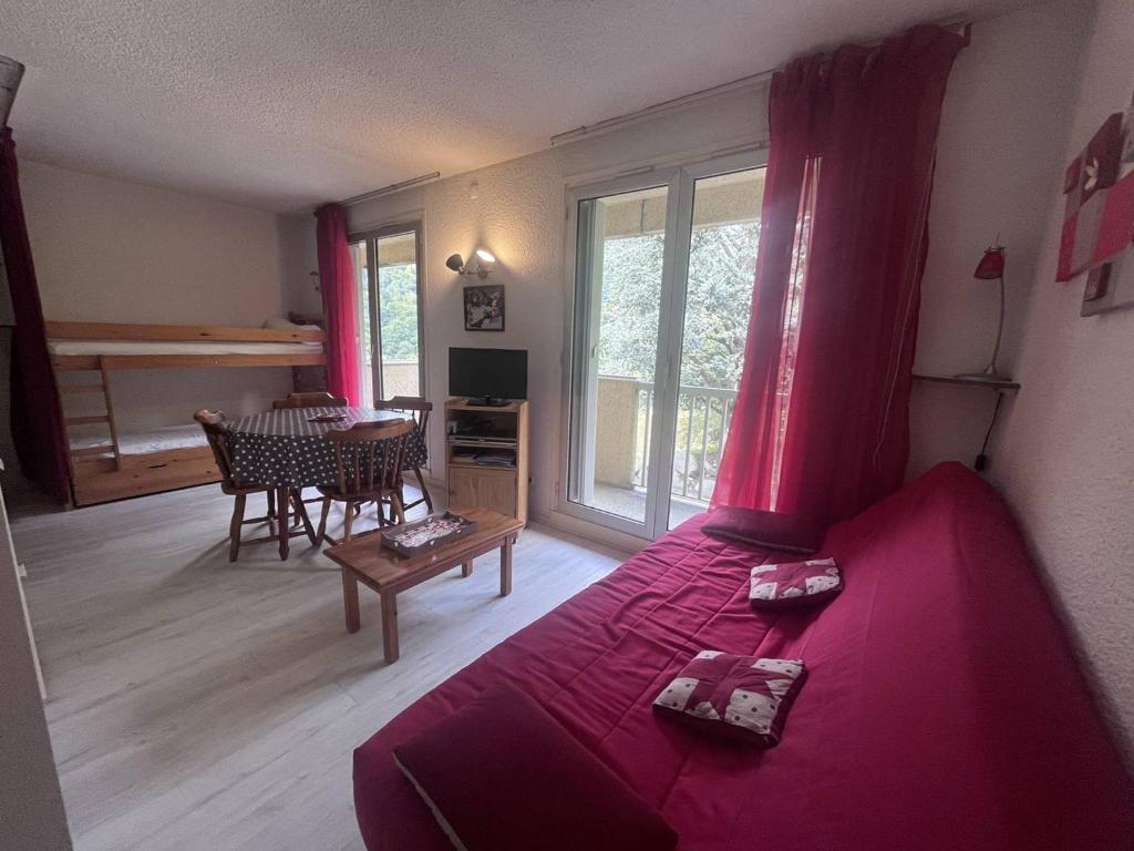 Studio charmant avec balcon face aux montagnes - FR-1-812-9 - 1