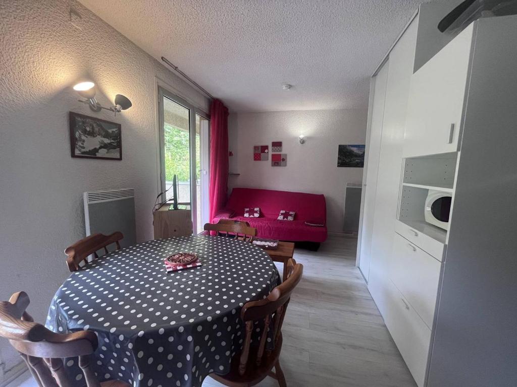 Studio charmant avec balcon face aux montagnes - FR-1-812-9 - 5