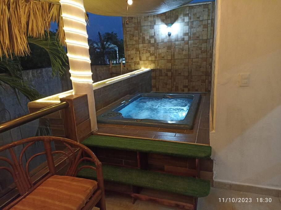 Gran Ubicación Terraza Privada Jacuzzi, Cozumel