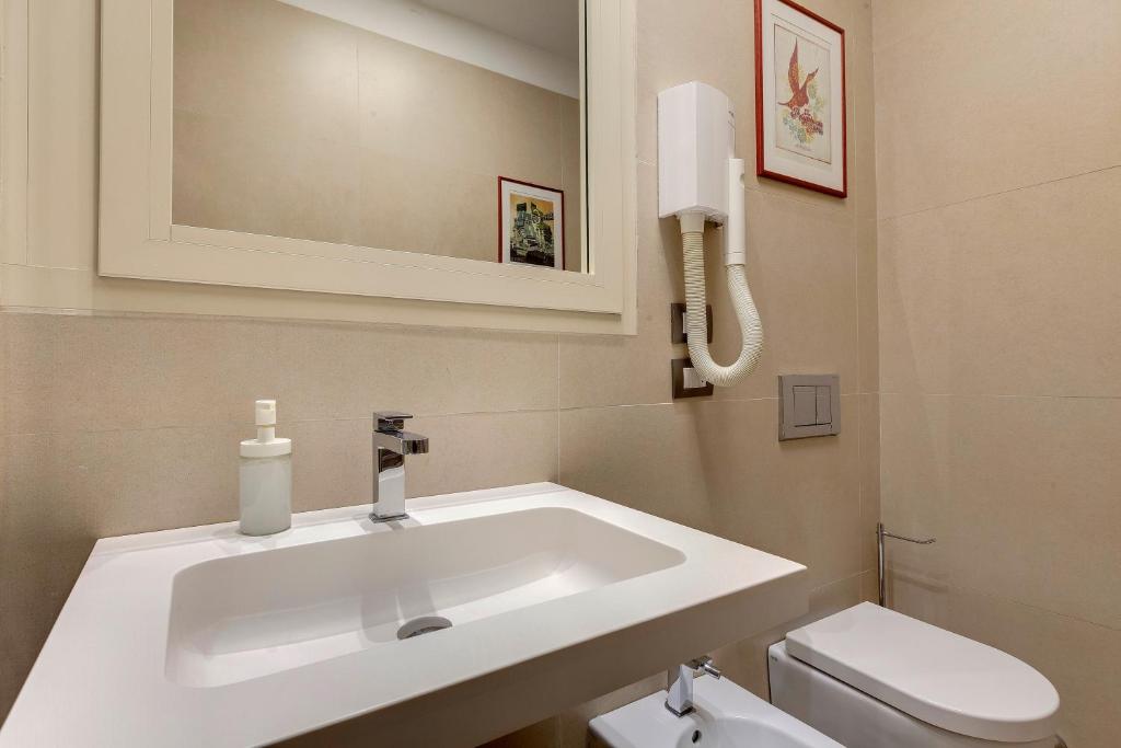 Novella Apartment by Mamo Florence - 2