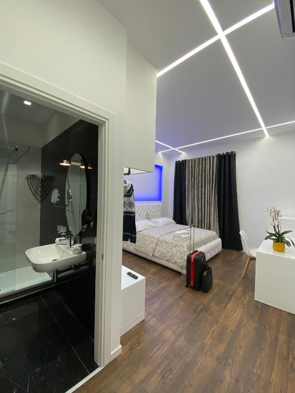 Vatican G&G Suites - 1