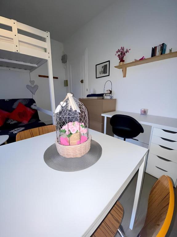 Studio Calme, Proche Gare Rouen - Linge & Ménage Inclus - 5