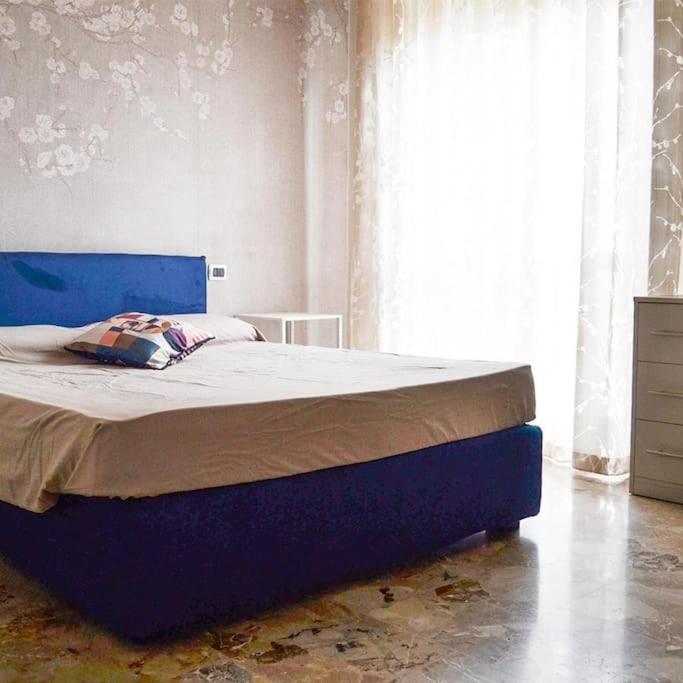 Grappolo X 6, Erbusco