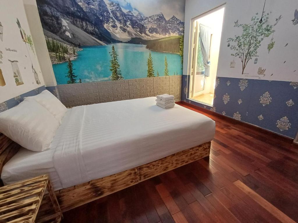 AUTHENTIC HOMESTAY