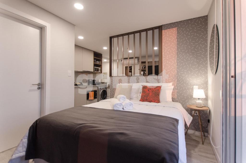 Elegant apt near Shopping del Sol and La Galeria - 2