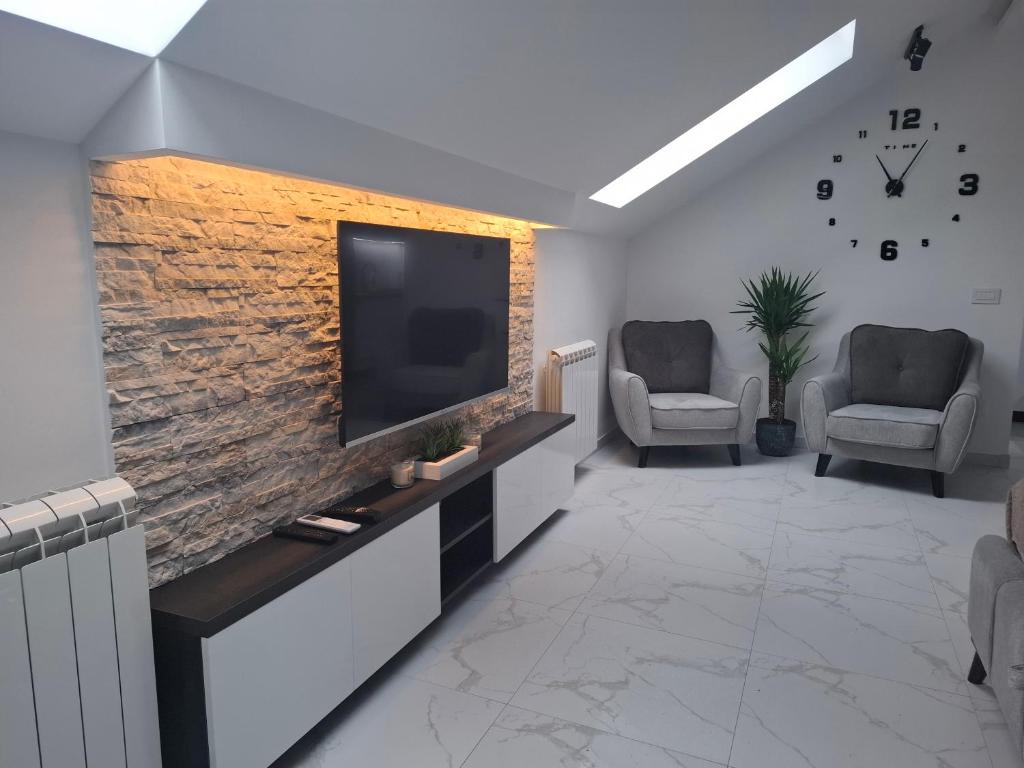 Stef Lux Apartments - 4