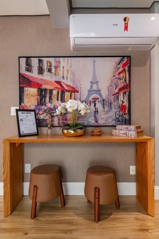 Duplex 300m R. Coberta, 4 Dorm, 3 Suíte, Hidro, Gramado