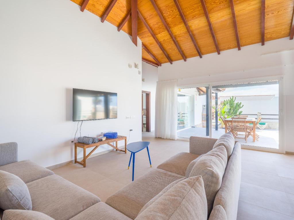 VILLA LOBOS with private pool and BBQ - 4