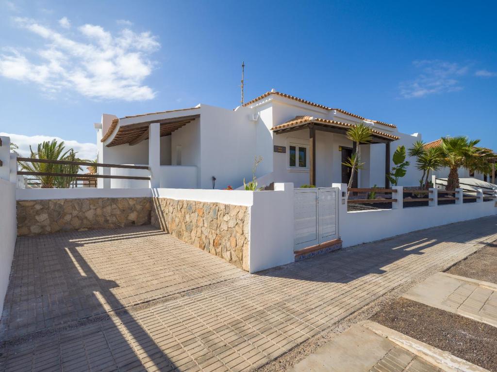 VILLA LOBOS with private pool and BBQ - 5