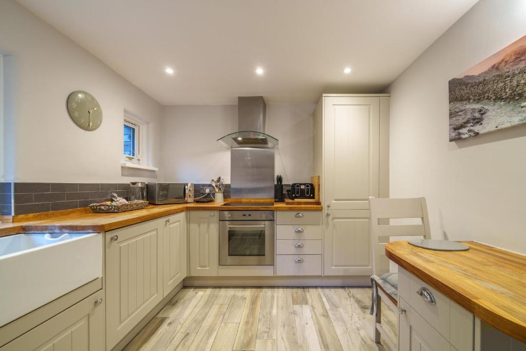 Laburnum Cottage Windermere photo 6