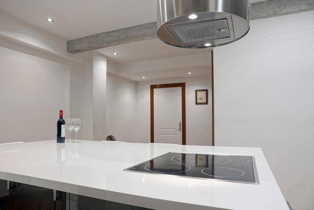 Amplio apartamento en Gros con parking privado - 4