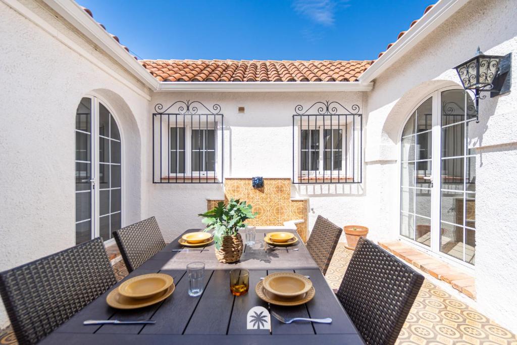 Mediterranean Way - El Patio, Cambrils