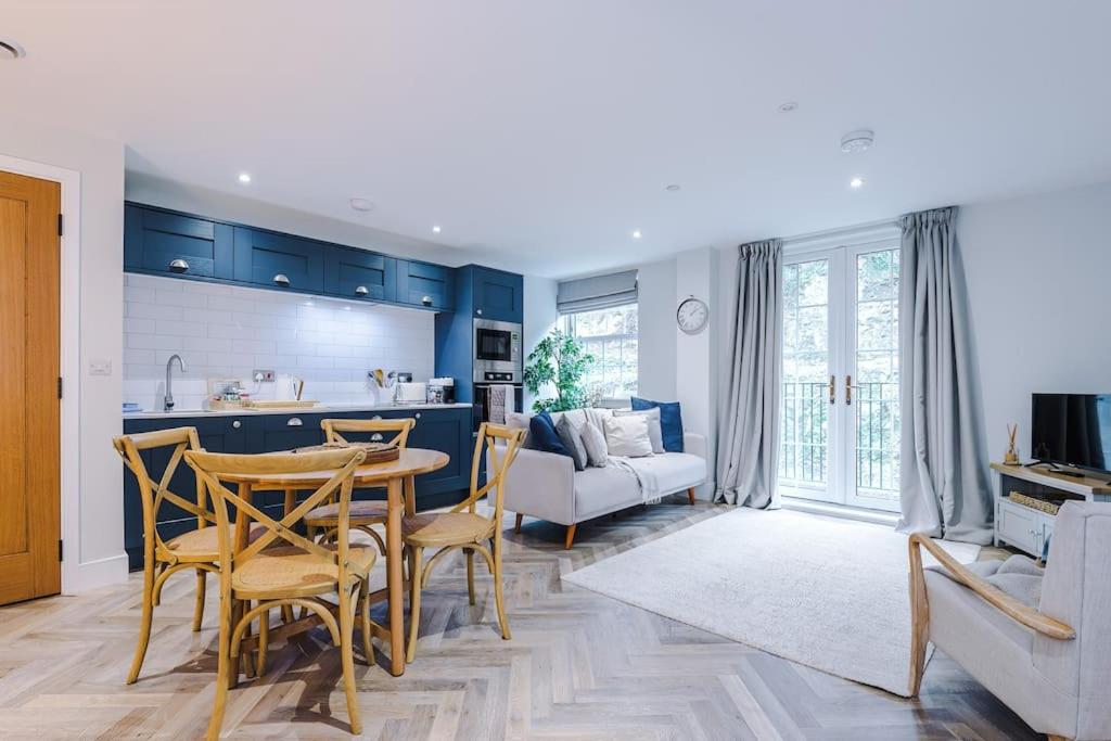 Rock Mill - Superior 2-Bedroom Apartment, Stoney Middleton