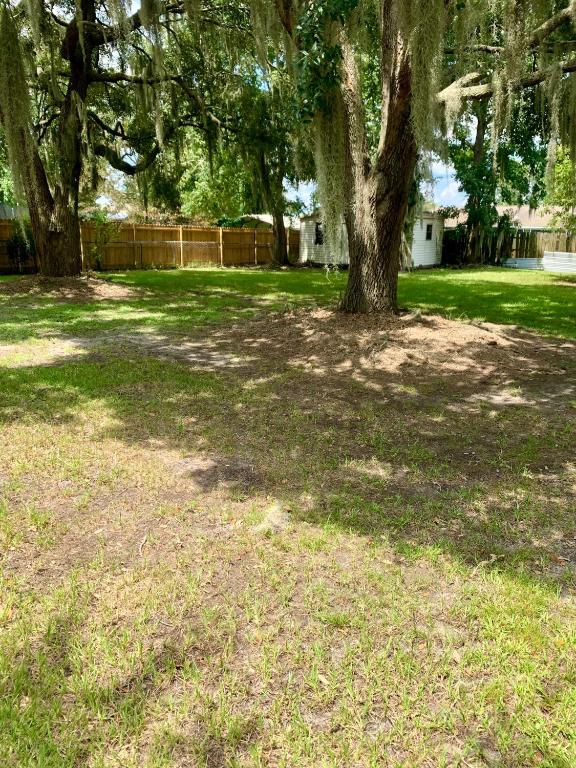 413 Sunnyside Dr, Kingsland