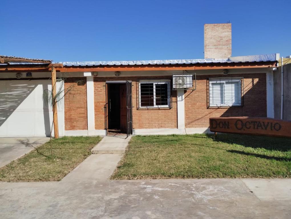 Casa quincho don Octavio, La Carrera