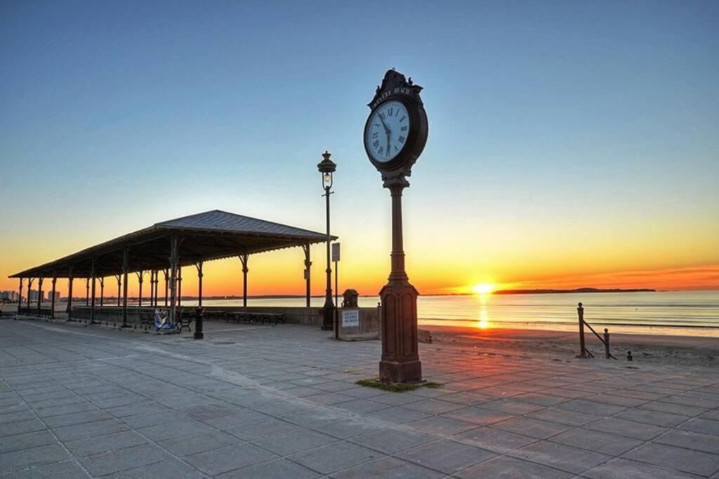 Cozy Apt, minutes from Boston!, Revere