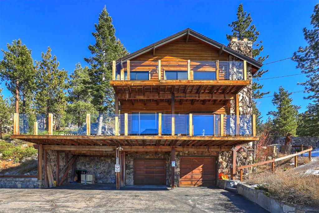 Tallac View, Stateline