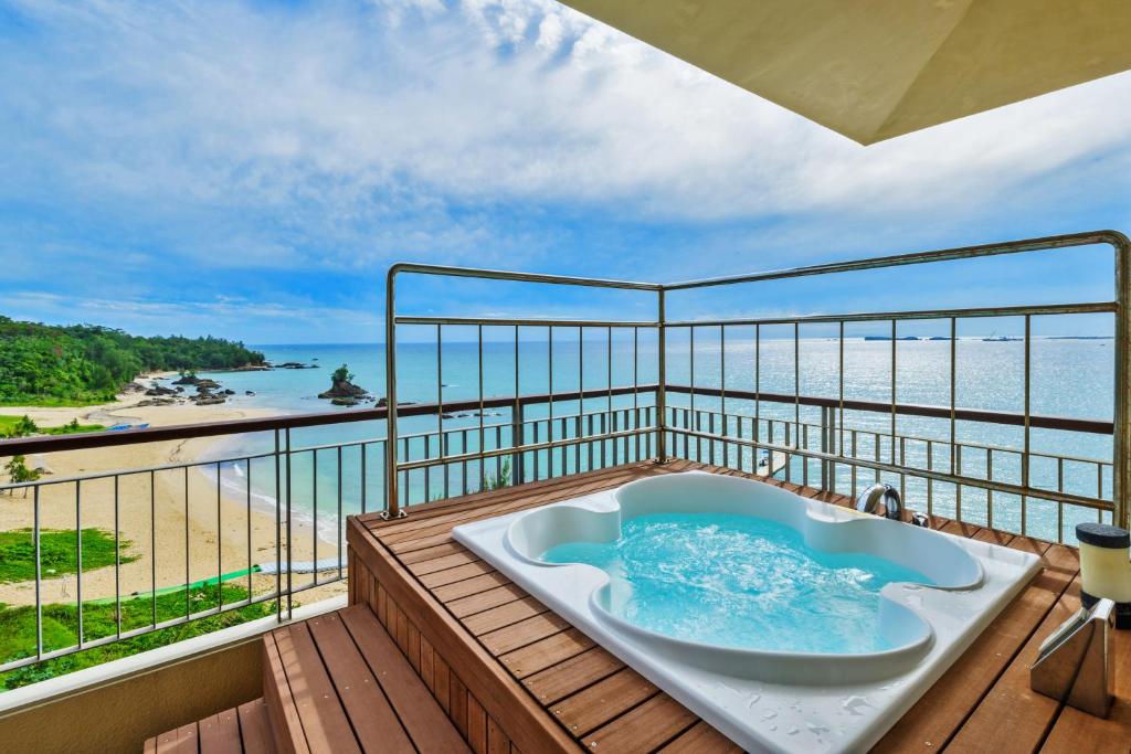 卡努查海灣別墅飯店 (Kanucha Bay Hotel & Villas)