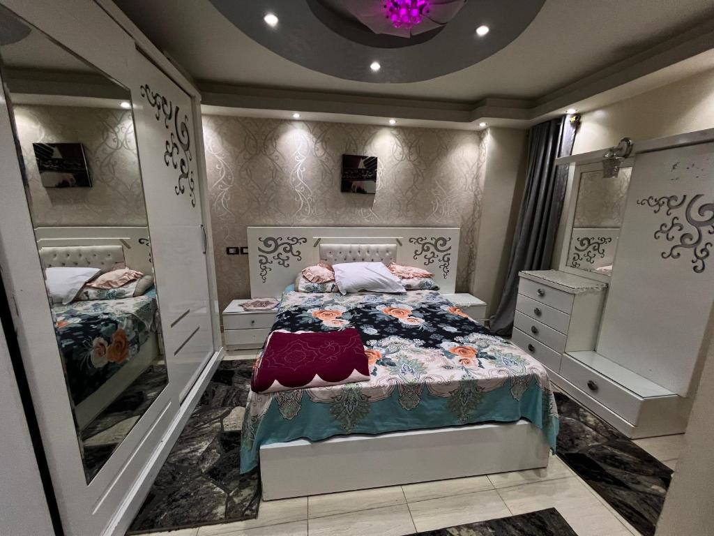 شقة فندقية قريبة من مطار القاهرة Apartment hotel near Cairo airport, Káhira