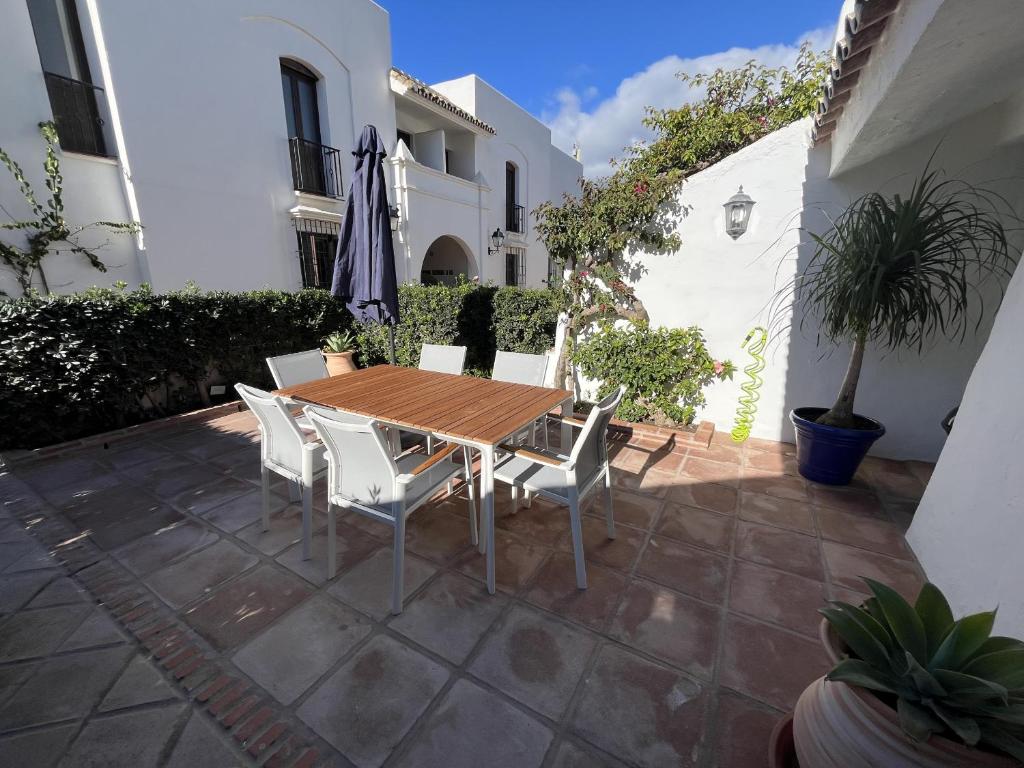 Estepona - Playa - Villa de 2 dormitorios con terrazas al lado del mar AL7 - 5