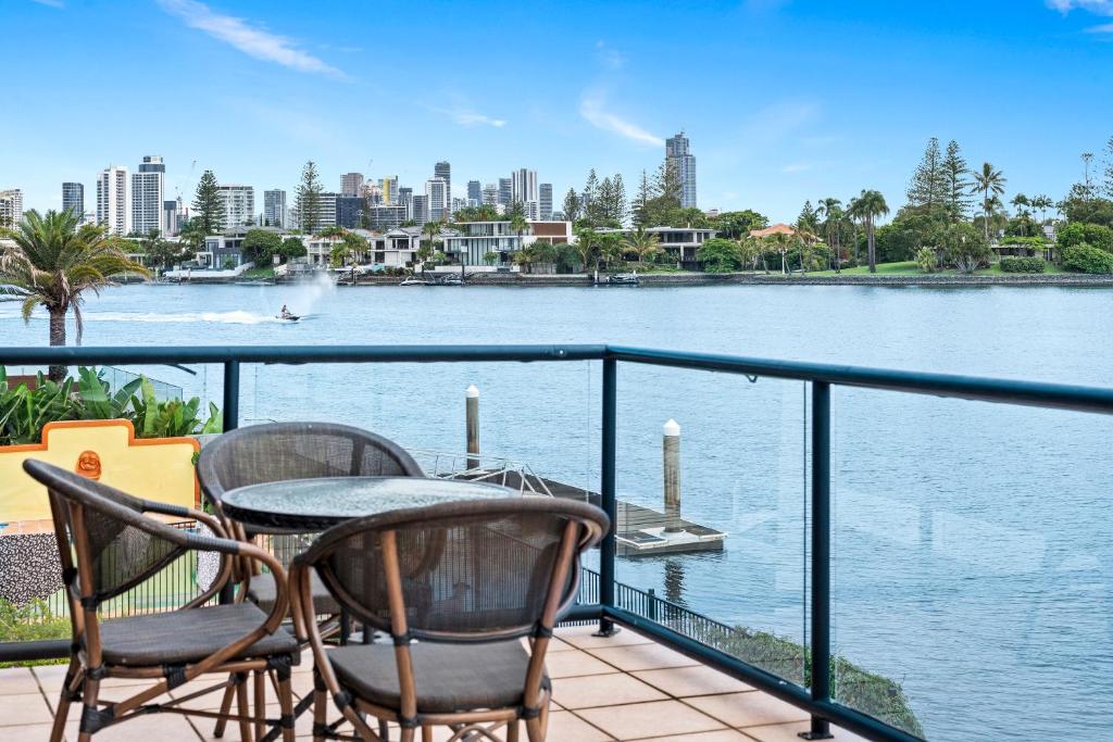 Perfect Waterfront Escape in Surfers Paradise, Gold Coast