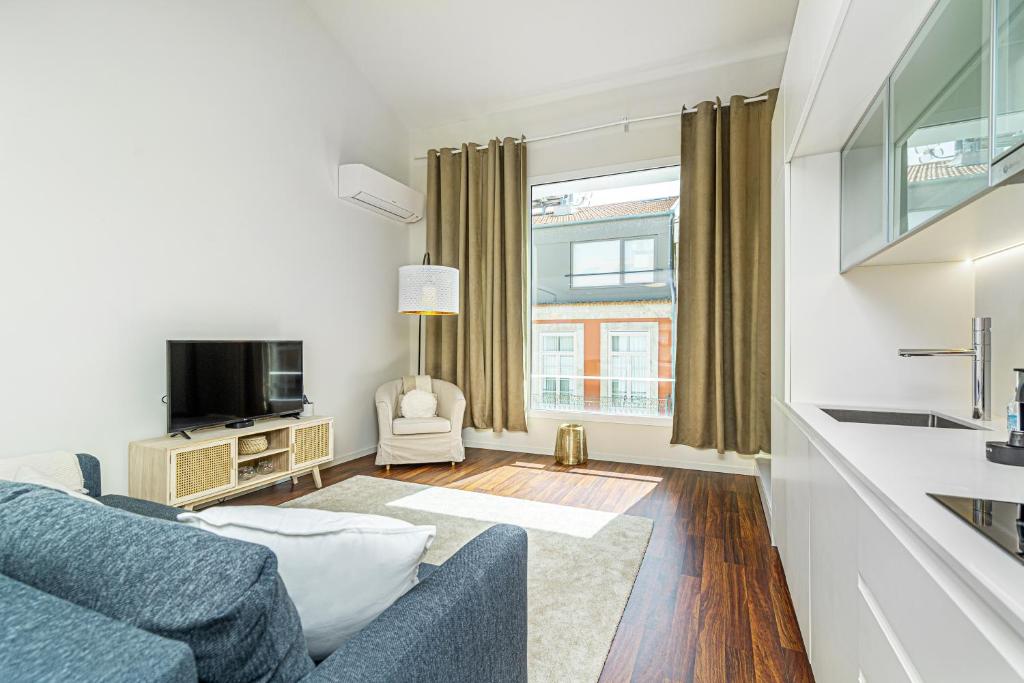 Bombarda 250 by LovelyStay, Porto