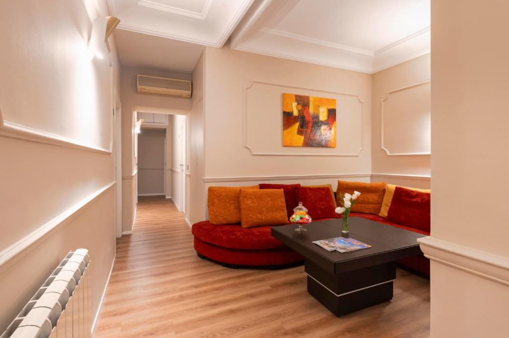 Hotel Magic, Rom