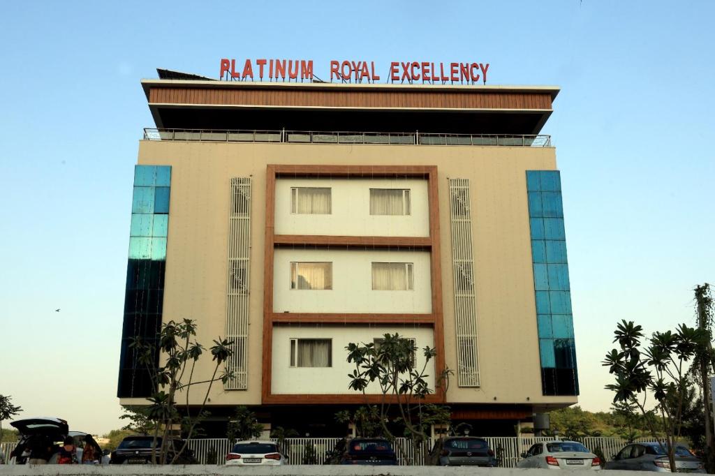 Platinum Royal Excellency, Udajpur