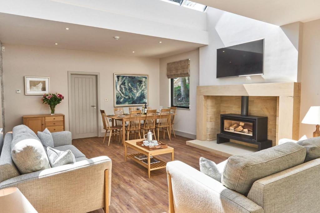 The Samaloco, Matfen