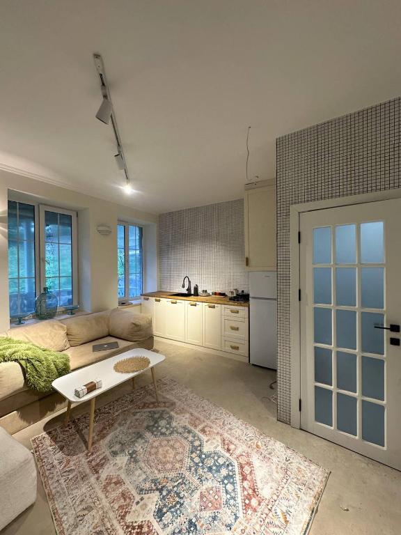 Tunik dilijan, Dilidžan