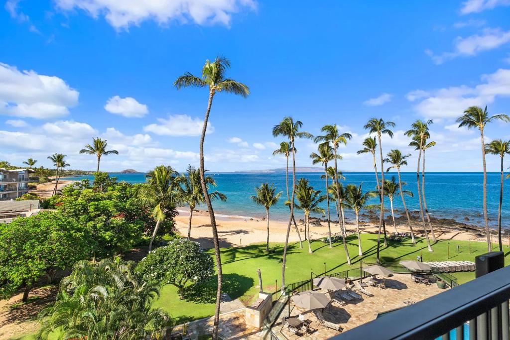 Mana Kai 314 - Experience Stunning Coastal Views on Keawakapu Beach, Split AC, Wailea