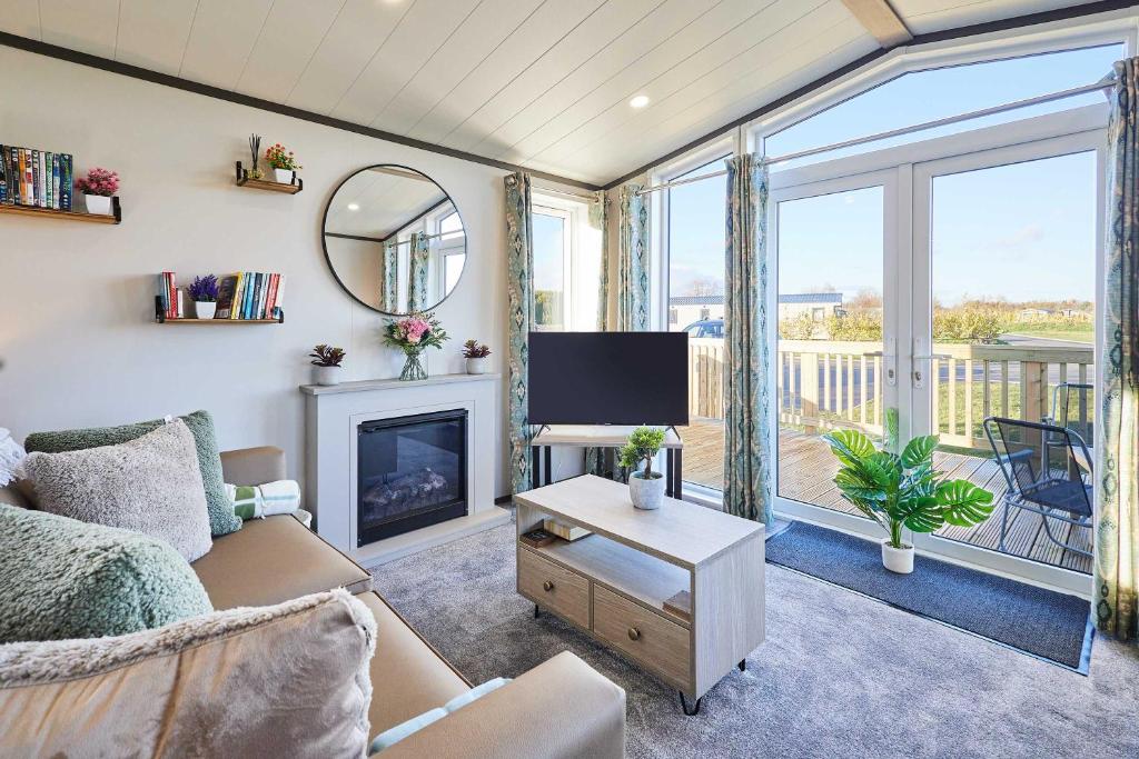 Host & Stay - Kinara Lodge, Pickering