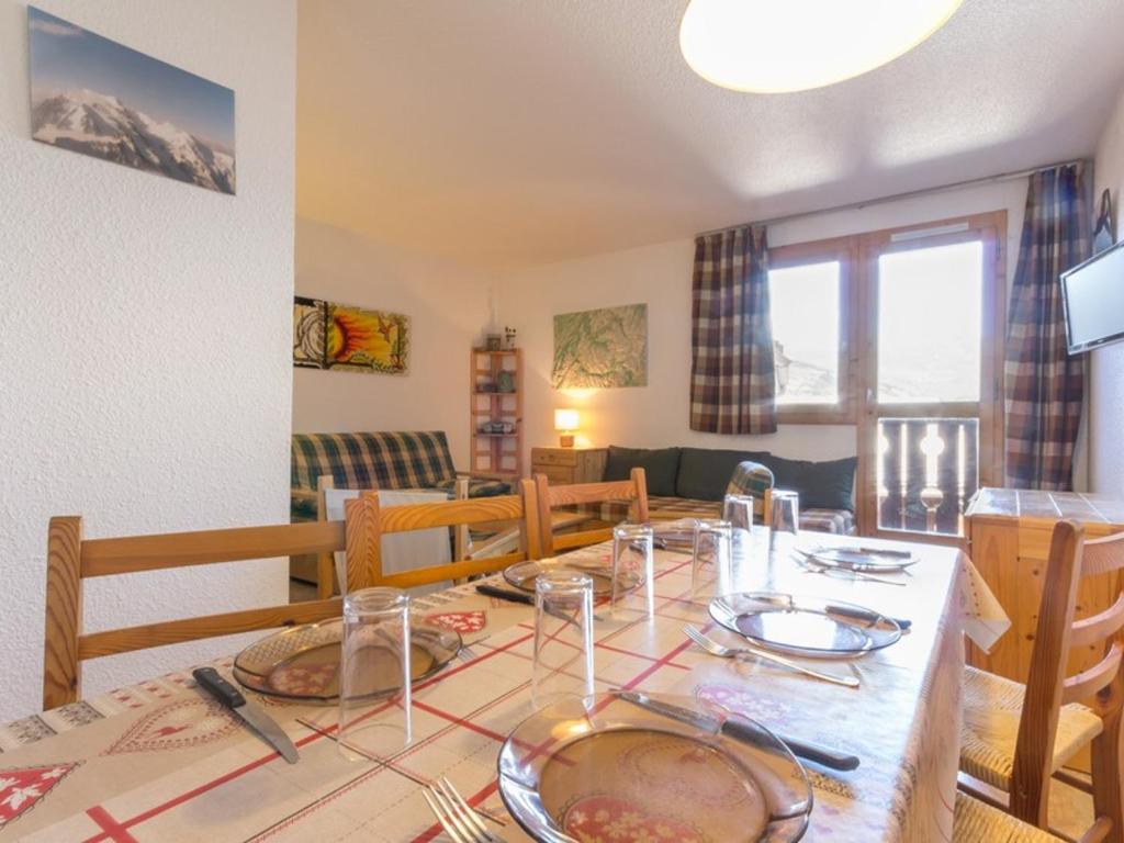 Appartement 2 pièces rénové avec balcon et casier à ski au cœur de Montchavin - 1