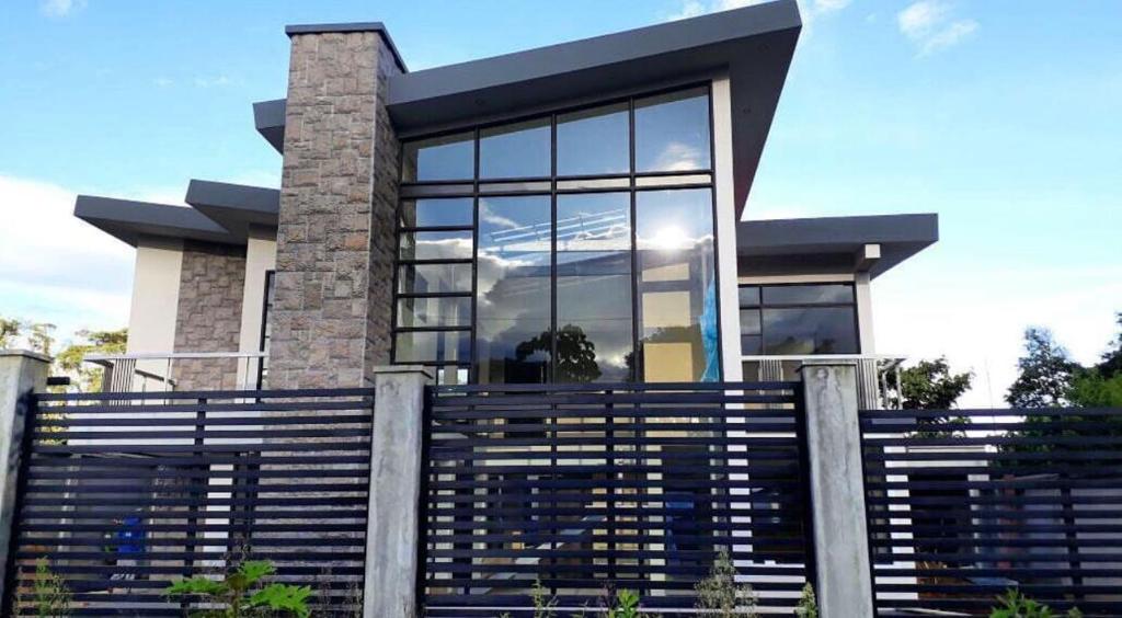 El palacio de la duquesa, General Proaño