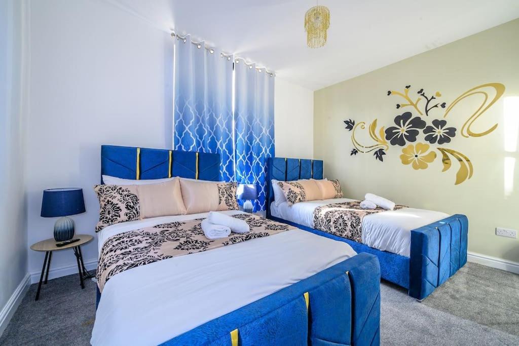 -75CR- Setup for your most relaxed and amazing stay, Leeds