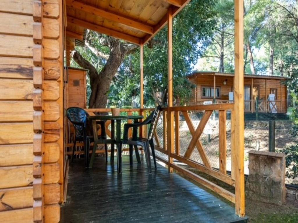 Wooden chalet with parking - 4