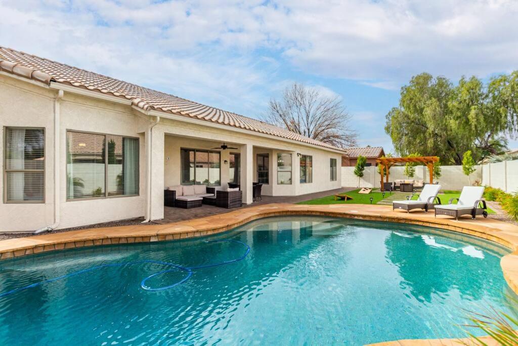 Edgemont Escape, Goodyear