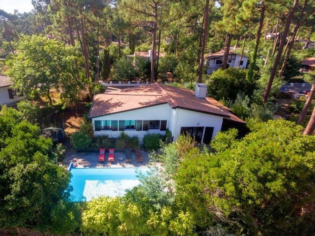 Villa paisible avec piscine chauffée et Wi-Fi - 2