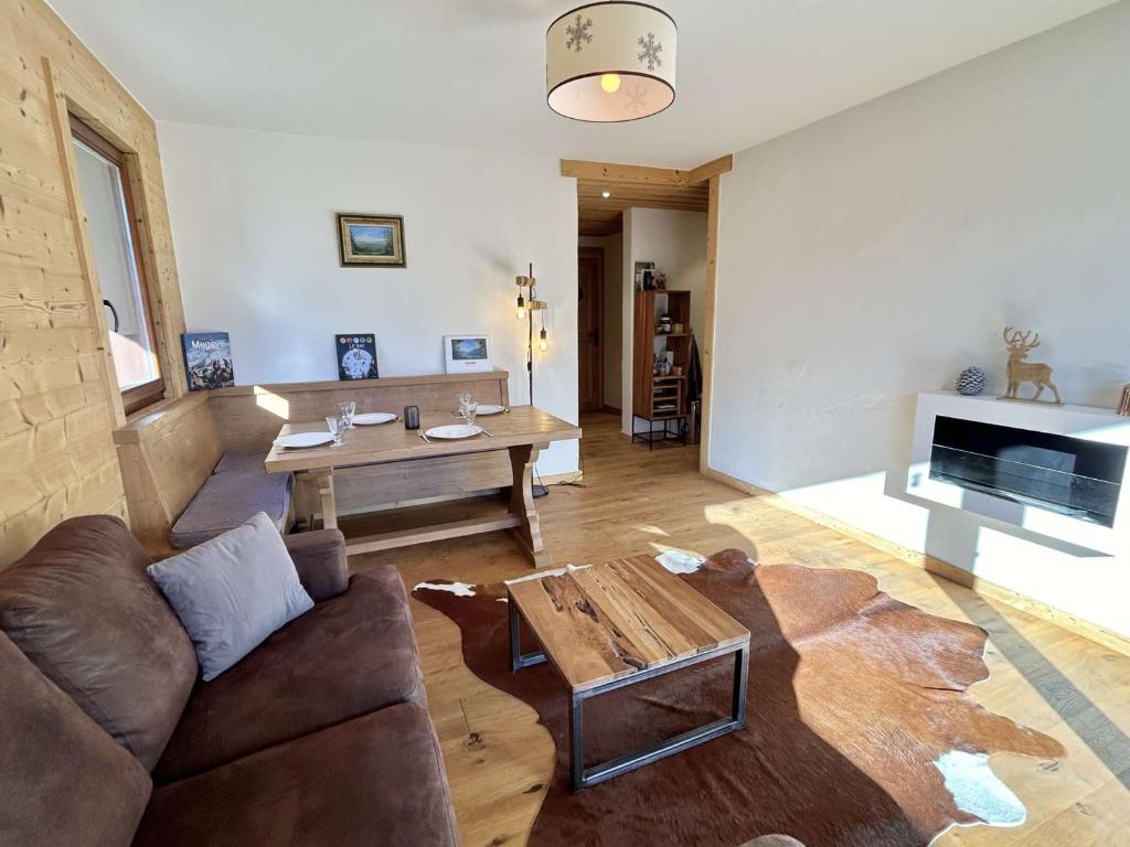Appartement 2 pièces avec cabine, terrasse sud, proche télécabine Jaillet, parking, Wi-Fi - FR-1-597-184 - 2