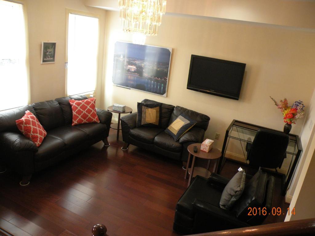 New House on Capitol Hill-3 Blocks to the Capitol, Washington