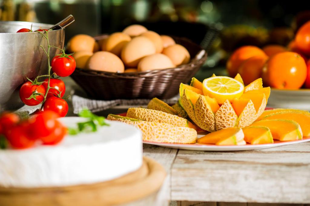 Hotel Sole Malcesine — Restaurant & bars in Malcesine, Veneto