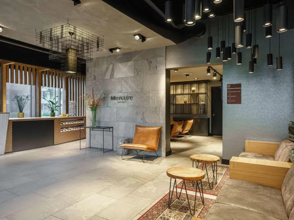 阿姆斯特丹斯劳特戴克站美居酒店，位于阿姆斯特丹的酒店