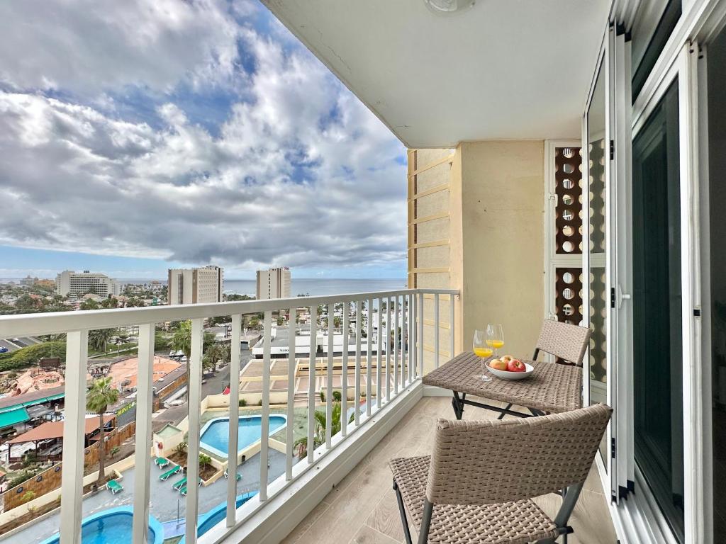 Torres de Yomely - M6D, Playa de las Americas