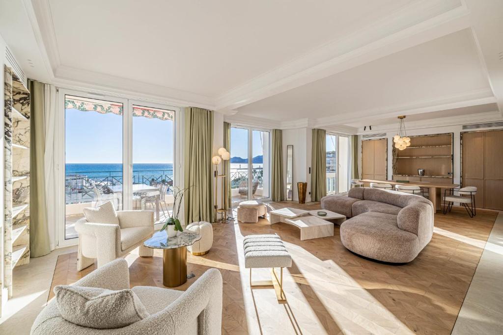 1974 - Luxurious 3 bedrooms - Sea view & Parking - 2