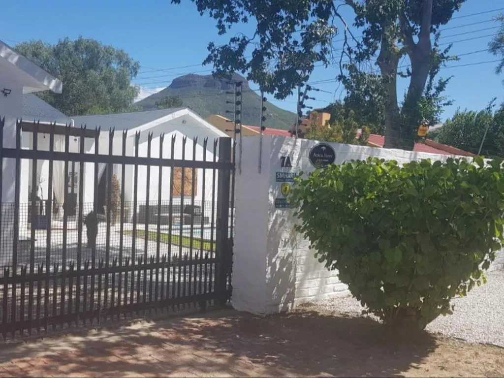 Acacia Home, hotel v destinaci Graaff-Reinet